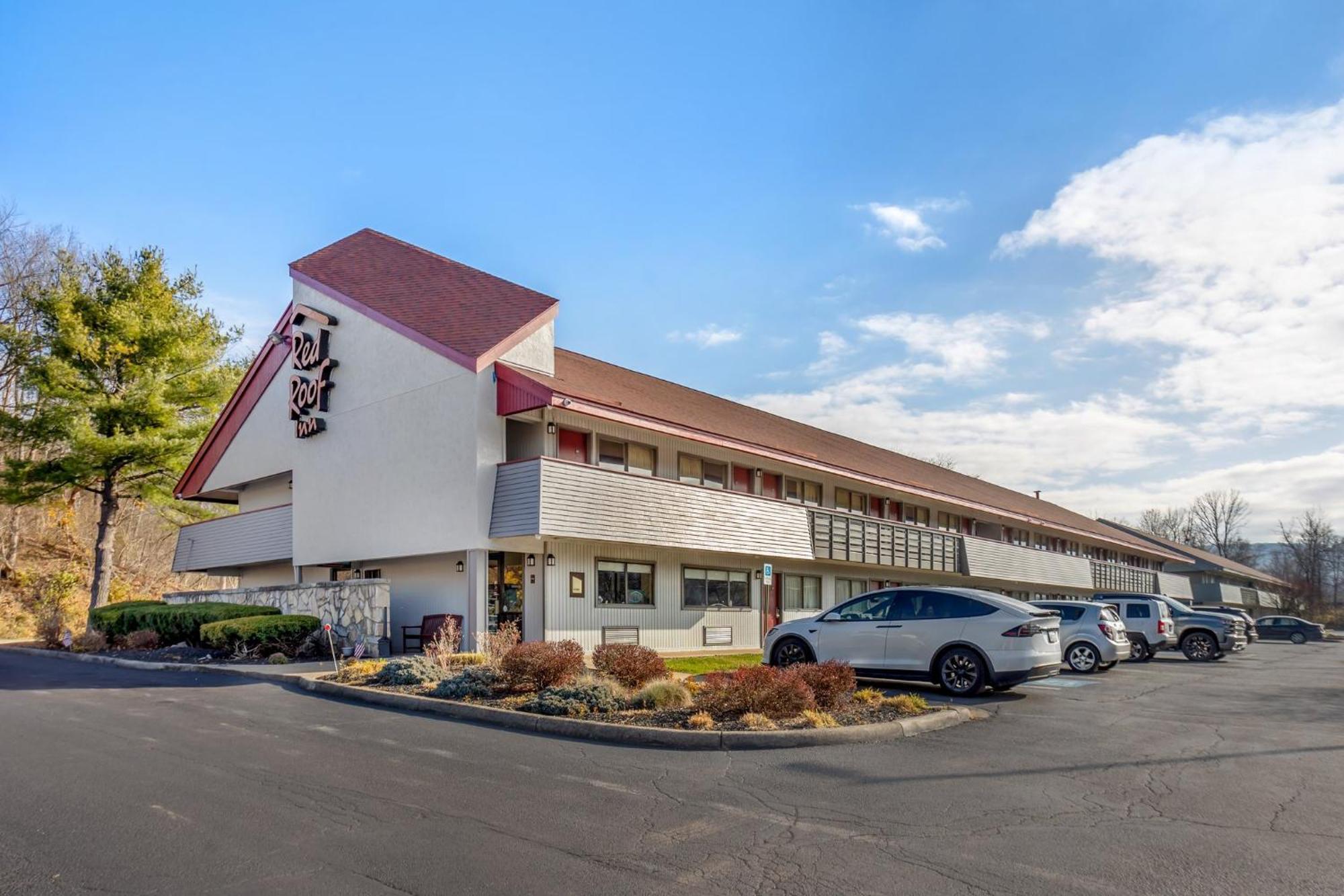 Red Roof Inn Danville, Pa Exterior photo